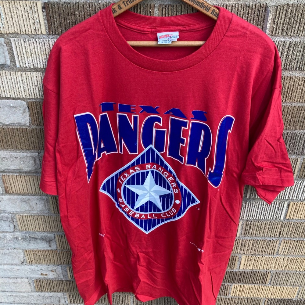 Texas Rangers Mens XL Vtg Single Stitch T Shirt Red USA Made Nutmeg Mills‎ Tee
